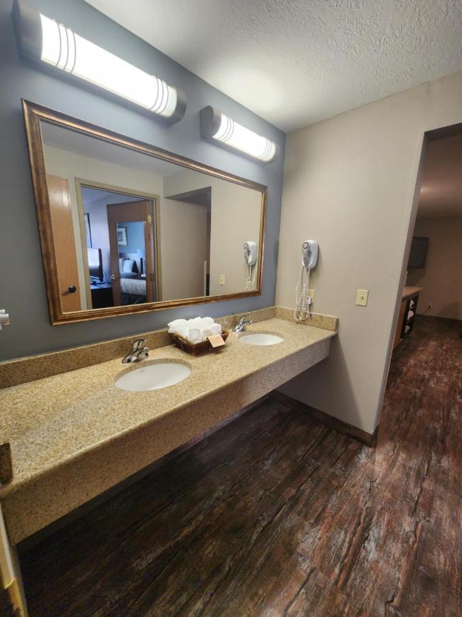 Resort & Conference Center 4*